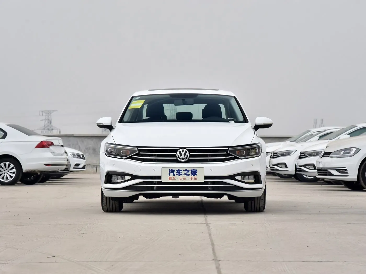 imgi_72_2020-V-Olkswagen-Magotan-280tsi-DSG-Comfort-Edition-Sedan-Vehicle 2026 Volkswagen Magotan Gte Premium Edition– Ships Worldwide From China | Order Cars From China - Image 1
